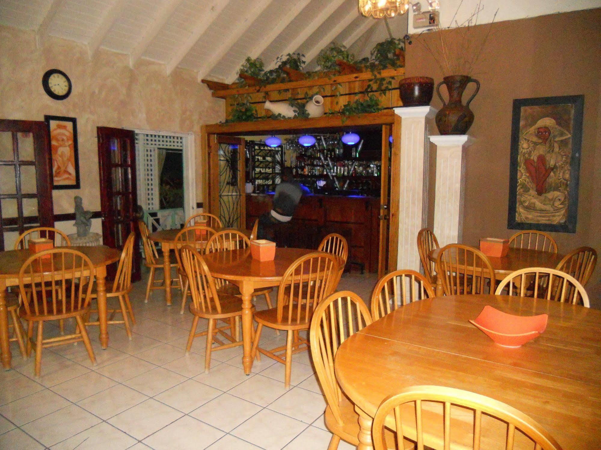 Seaview Inn Basseterre Exterior foto
