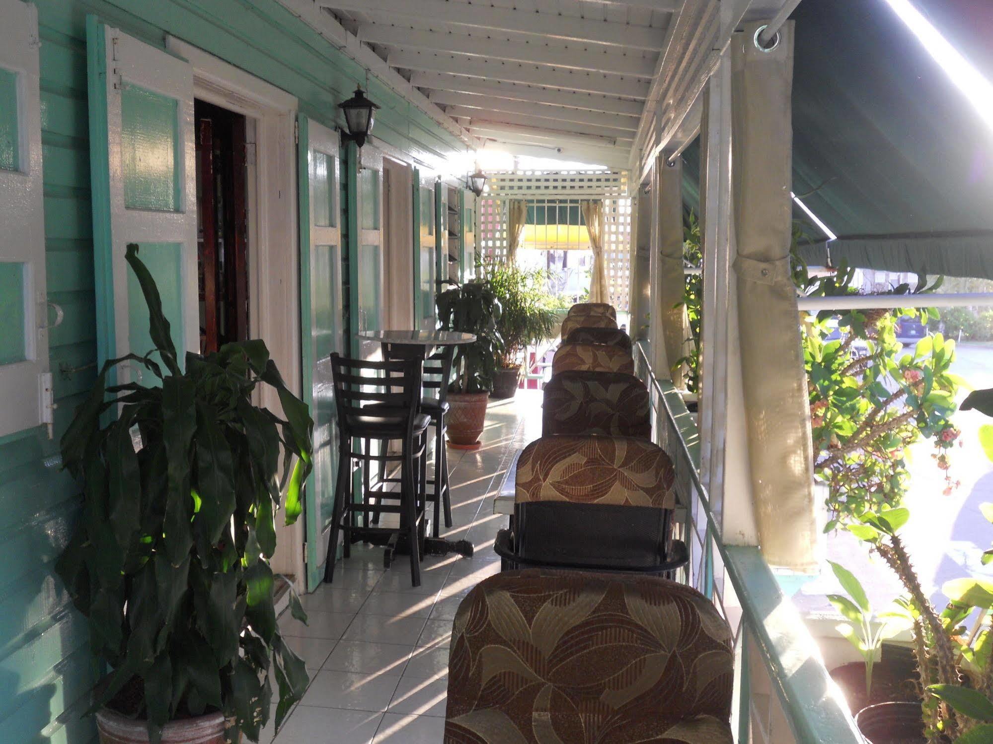 Seaview Inn Basseterre Exterior foto