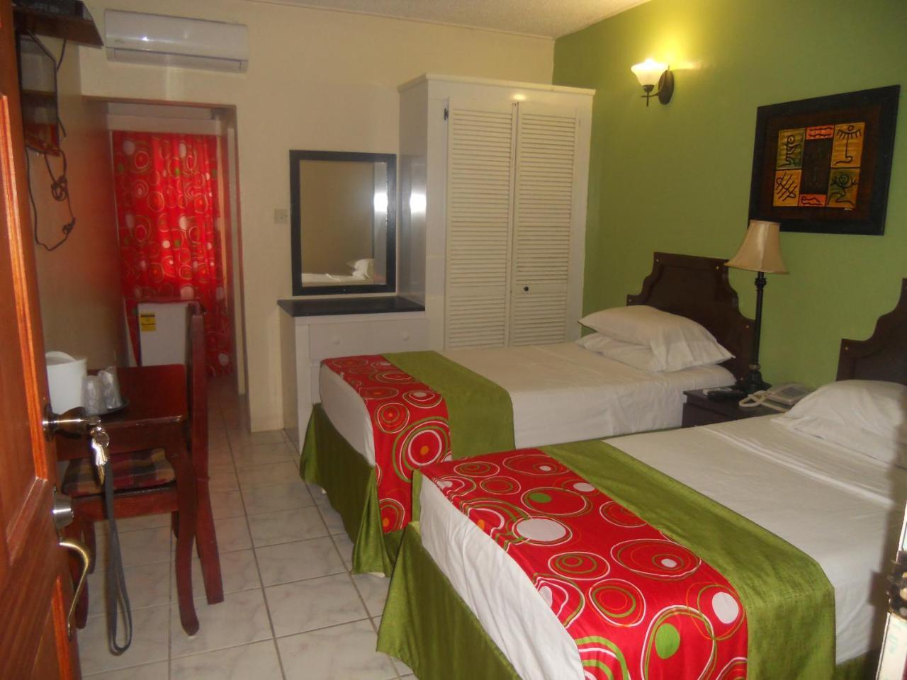 Seaview Inn Basseterre Exterior foto